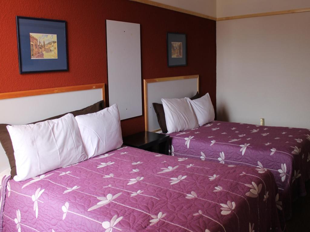 Hotel Gracia Zacatecas Guadalupe  ภายนอก รูปภาพ