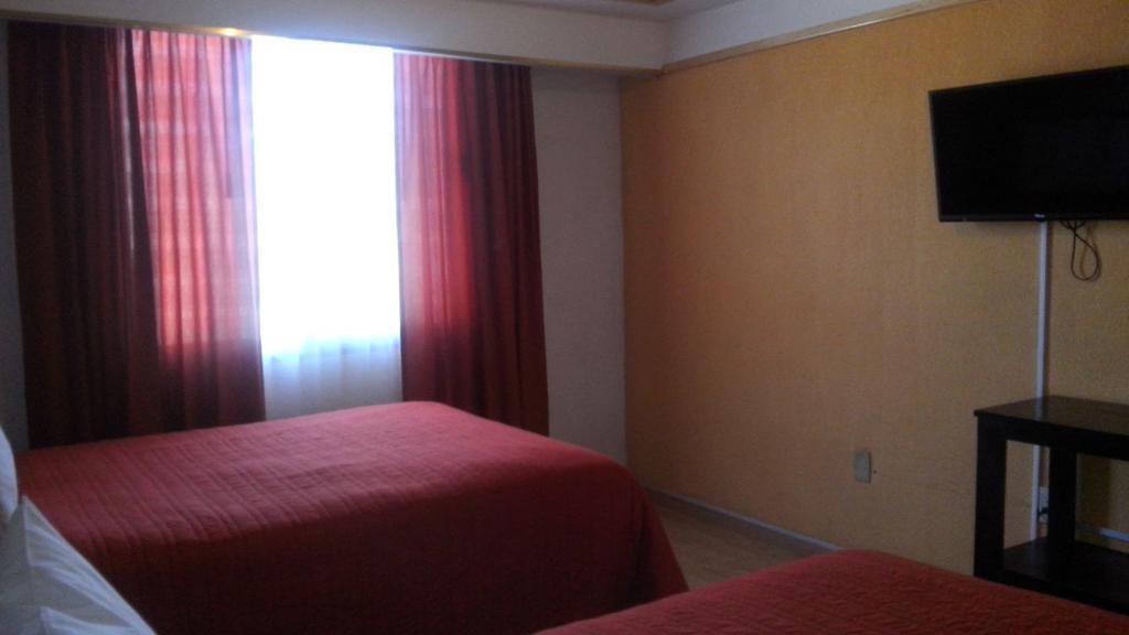 Hotel Gracia Zacatecas Guadalupe  ภายนอก รูปภาพ