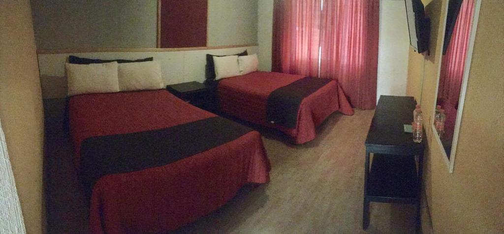 Hotel Gracia Zacatecas Guadalupe  ภายนอก รูปภาพ